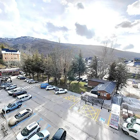 & Snow - Plaza De Pradollano - Junto A Telecabinas By Todosierranevada Sierra Nevada