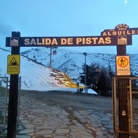 & Snow - Plaza De Pradollano - Junto A Telecabinas By Todosierranevada