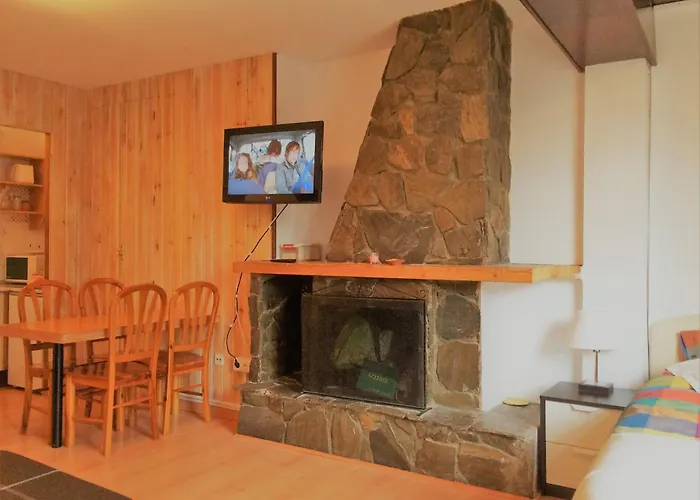 & Snow - Plaza De Pradollano - Junto A Telecabinas By Todosierranevada *