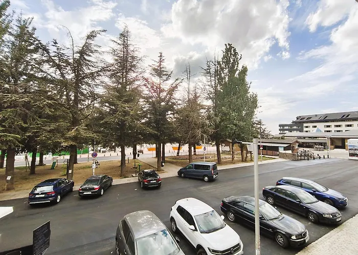 & Snow - Plaza De Pradollano - Junto A Telecabinas By Todosierranevada