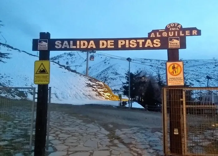 & Snow - Plaza De Pradollano - Junto A Telecabinas By Todosierranevada