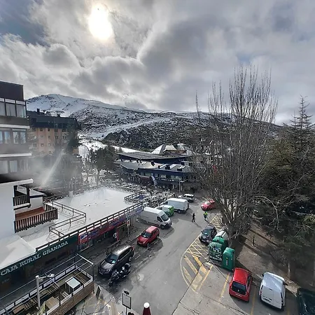 & Snow - Plaza De Pradollano - Junto A Telecabinas By Todosierranevada