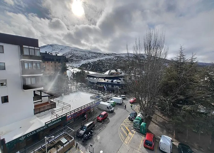& Snow - Plaza De Pradollano - Junto A Telecabinas By Todosierranevada